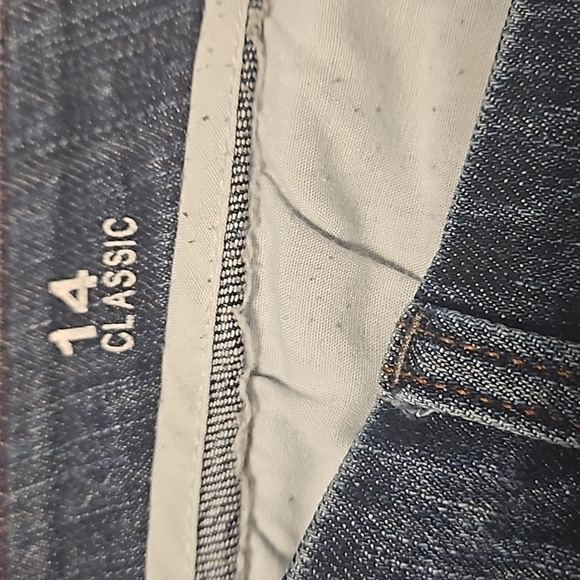 Liz Claiborne Jean Shorts - Picture 4 of 5